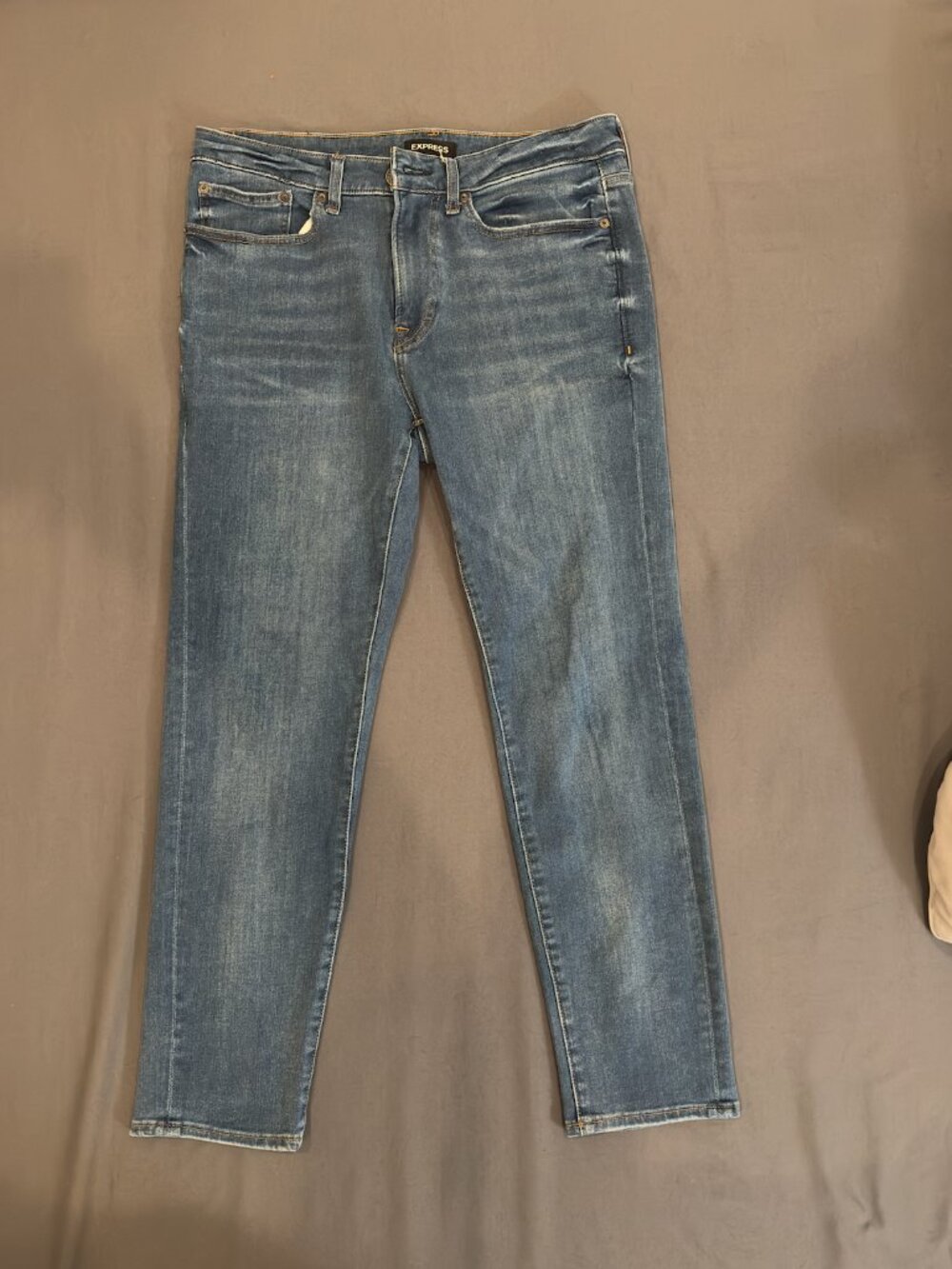 Regular Wash Athletic Tapered Slim Temp Control Hyper Stretch Jeans